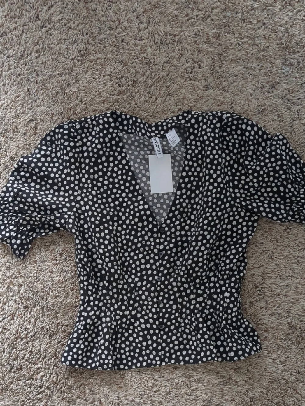 H&M Black V-Neck Polka Dot Peplum Blouse